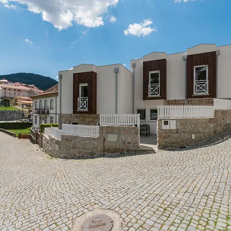 Stonebridge Riverside Mountain Loriga