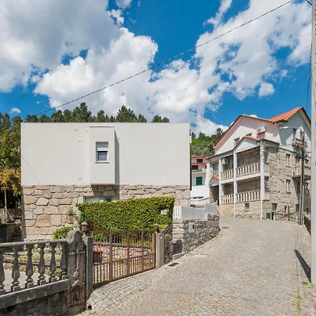 Stonebridge Riverside Mountain Appartamento Loriga